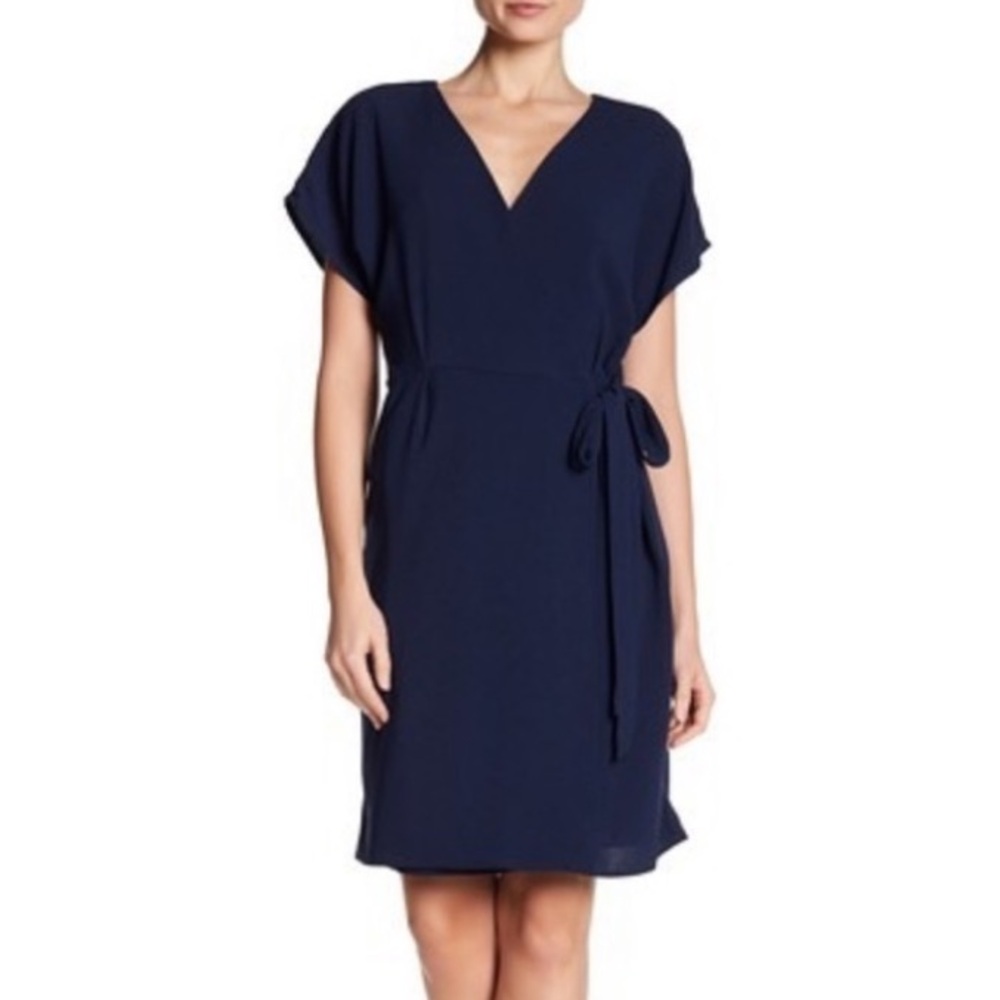 Bobeau navy blue crepe wrap dress NWOT